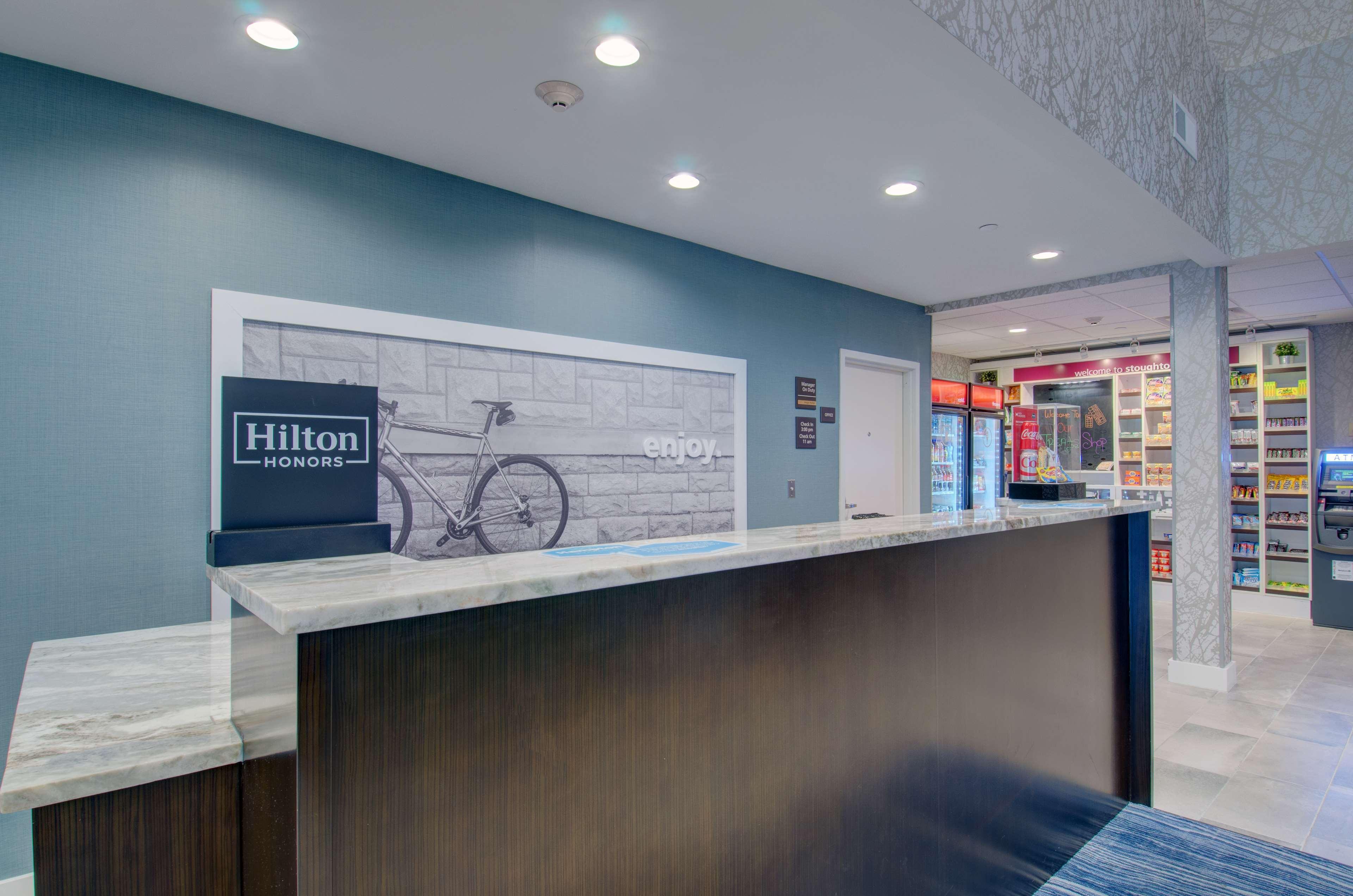 Hampton Inn & Suites Boston/סטאוטון מראה חיצוני תמונה
