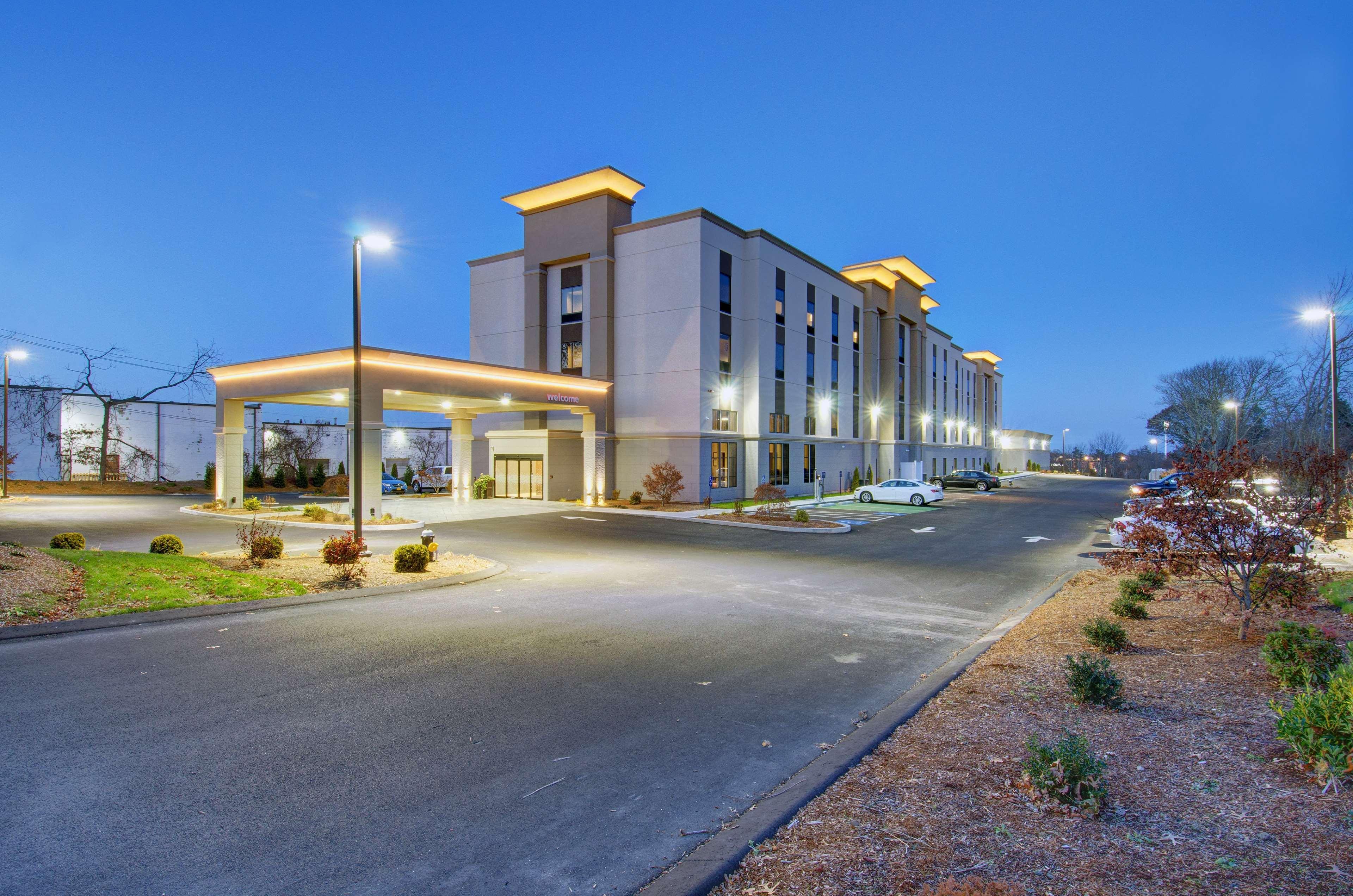 Hampton Inn & Suites Boston/סטאוטון מראה חיצוני תמונה