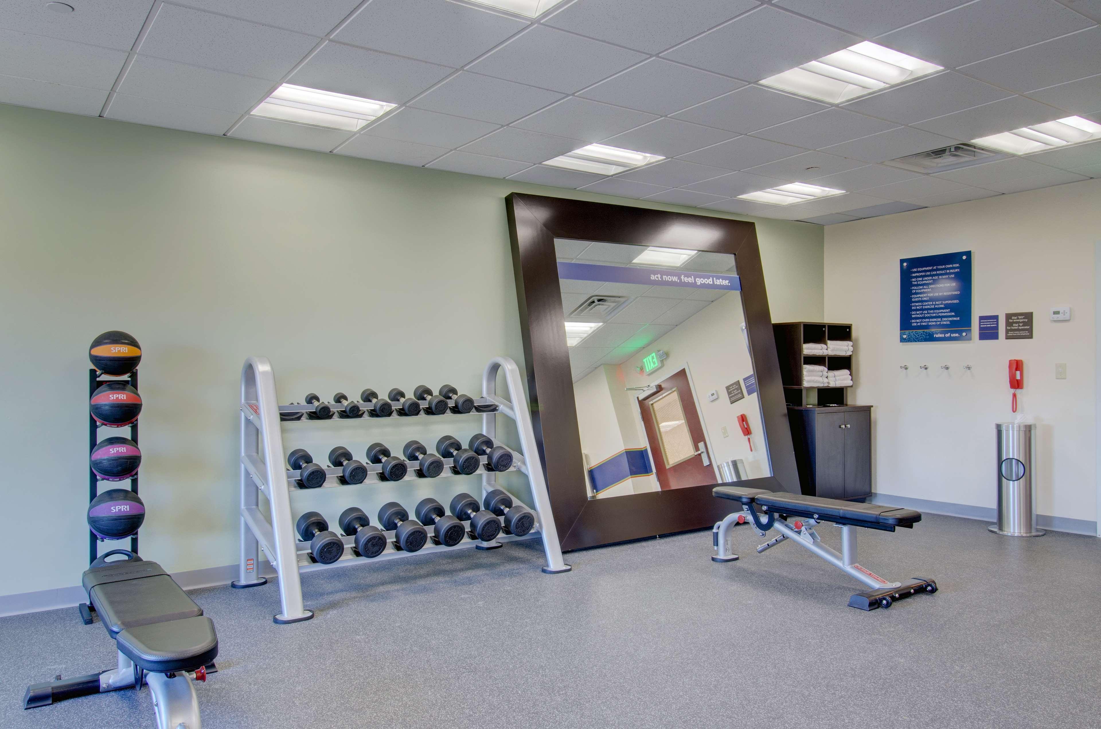 Hampton Inn & Suites Boston/סטאוטון מראה חיצוני תמונה