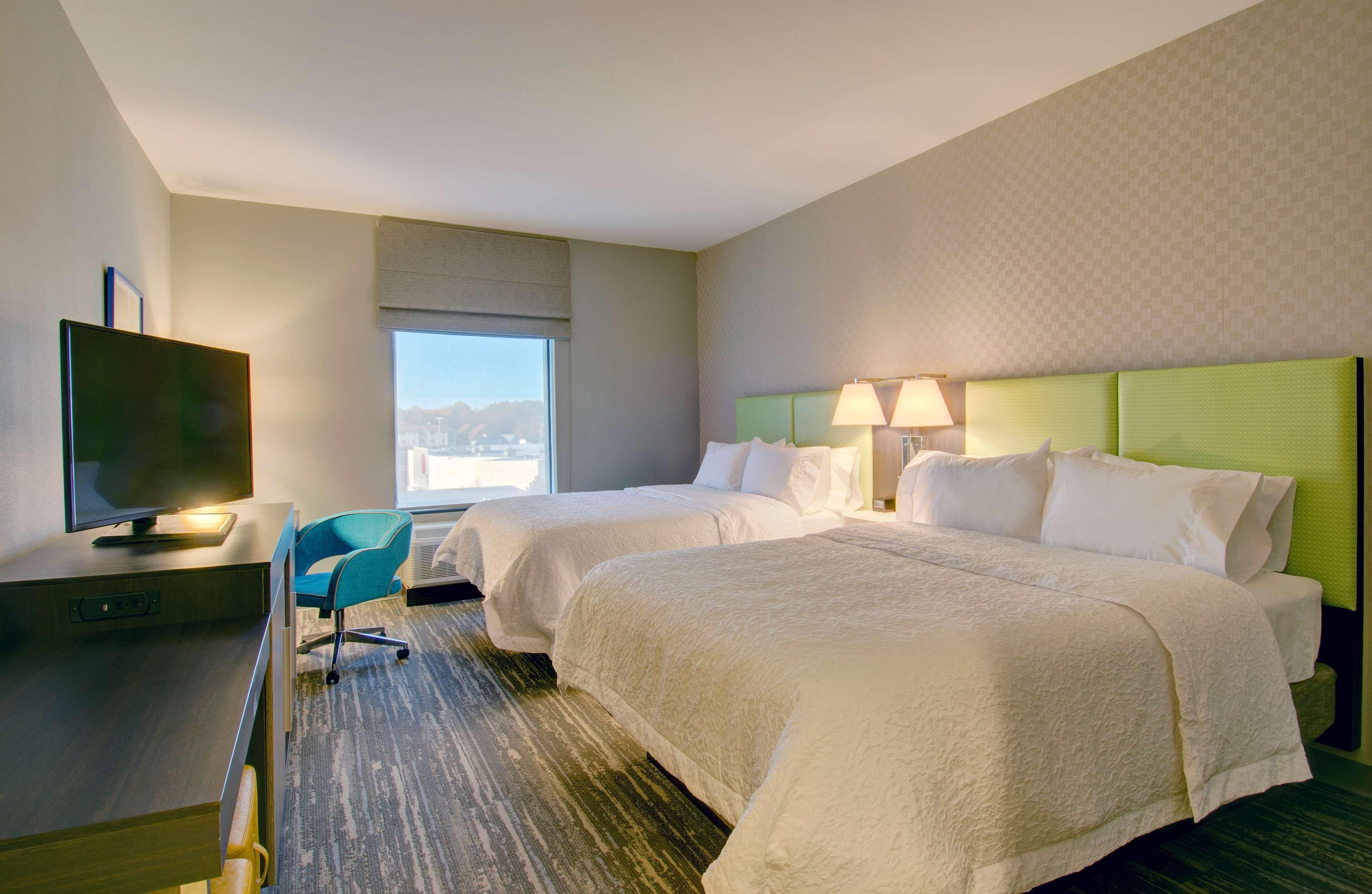 Hampton Inn & Suites Boston/סטאוטון מראה חיצוני תמונה