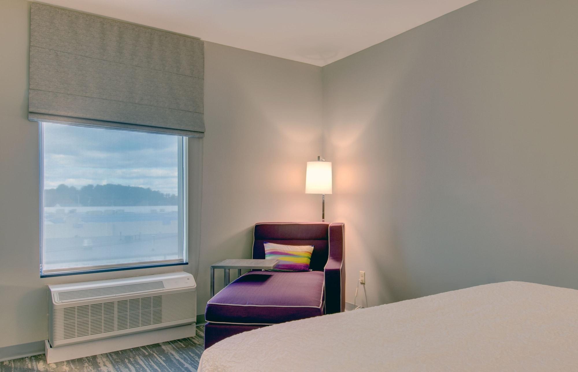 Hampton Inn & Suites Boston/סטאוטון מראה חיצוני תמונה
