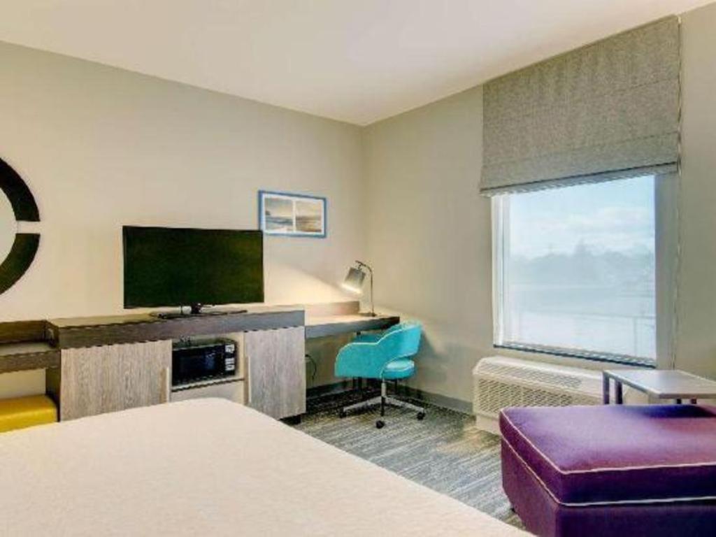 Hampton Inn & Suites Boston/סטאוטון מראה חיצוני תמונה