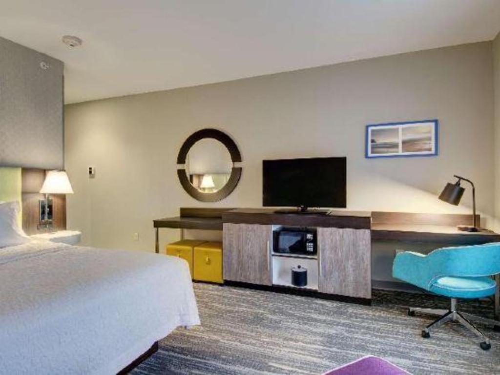 Hampton Inn & Suites Boston/סטאוטון מראה חיצוני תמונה