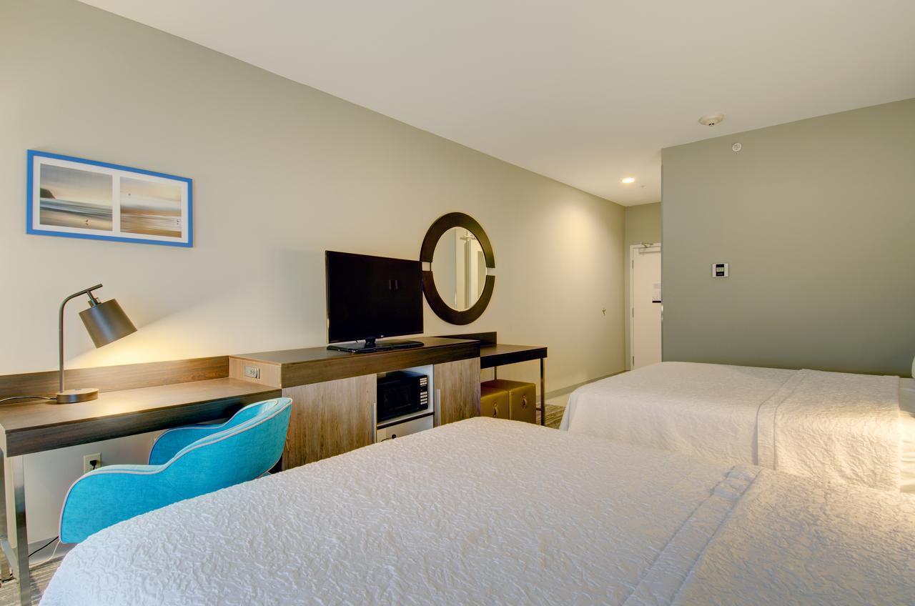 Hampton Inn & Suites Boston/סטאוטון מראה חיצוני תמונה